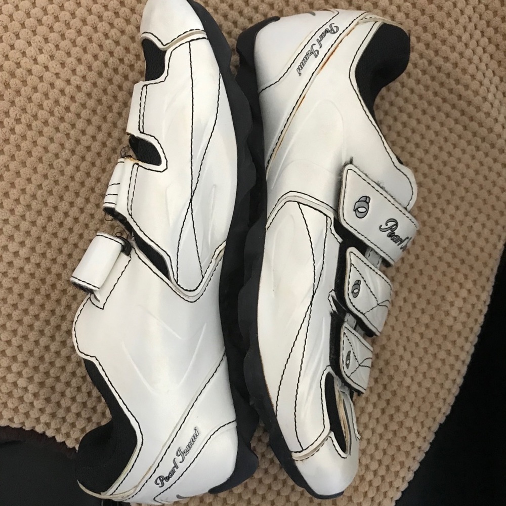 Pearl Izumi Women’s cycling shoes Size 41
